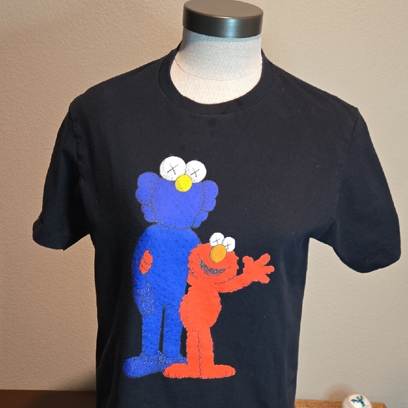 KAWS Other - KAWS Uniqio Sesame Street Elmo & Cookie Monster Graphic Tee